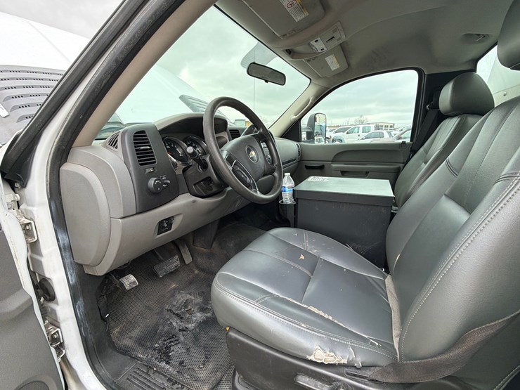 chevrolet-2500hd-image-17