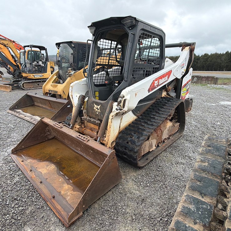 2021 BOBCAT T66