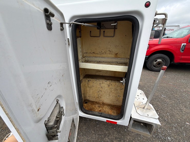 chevrolet-2500hd-image-9