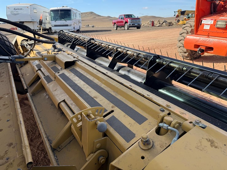 2011-challenger-sp115c-image-19