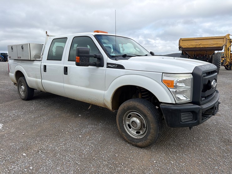 ford-f250-xl-image-3