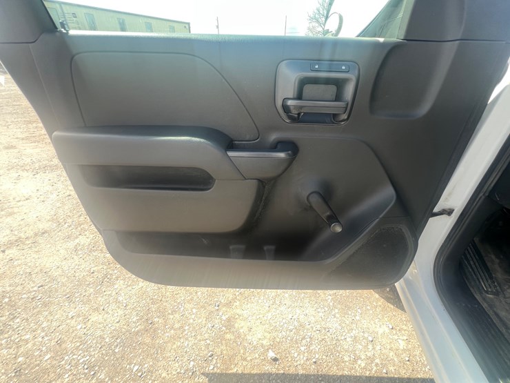 chevrolet-silverado-1500-image-23