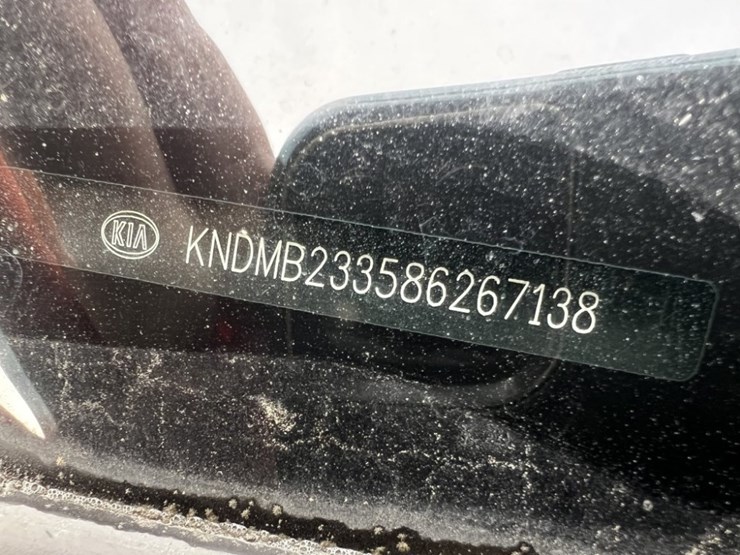 2008-kia-sedona-image-9