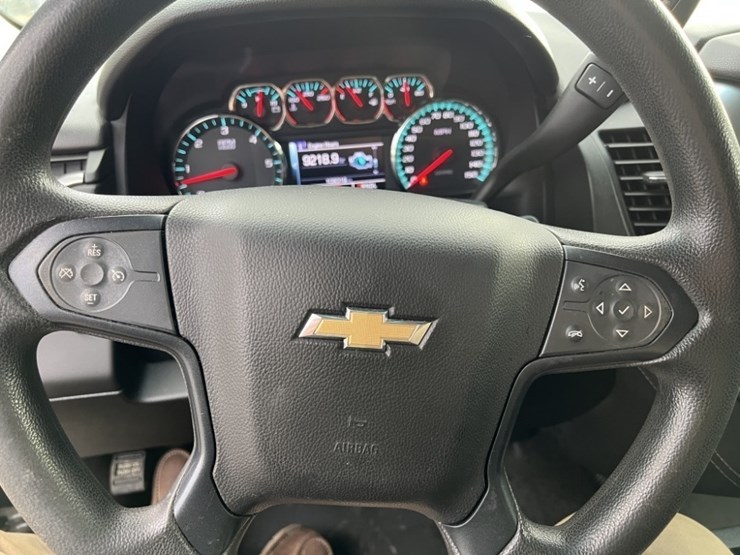2018-chevrolet-tahoe-image-31