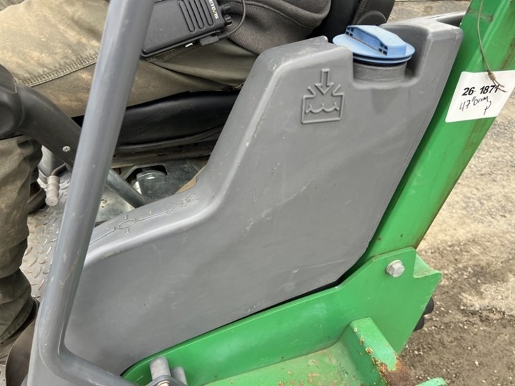 2018-hamm-hd12vv-image-16