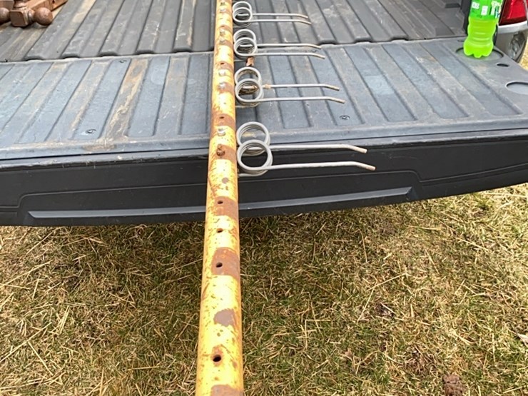 new-holland-258-image-25