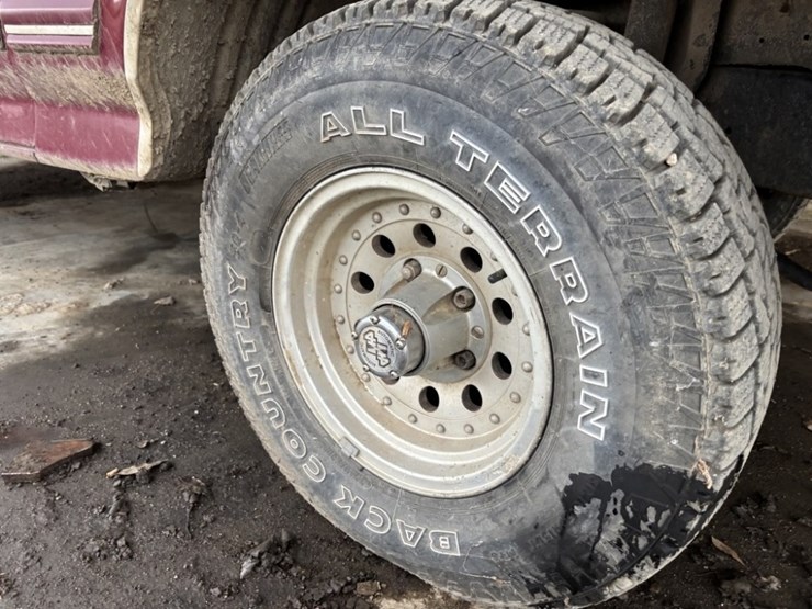 1991-ford-bronco-image-12