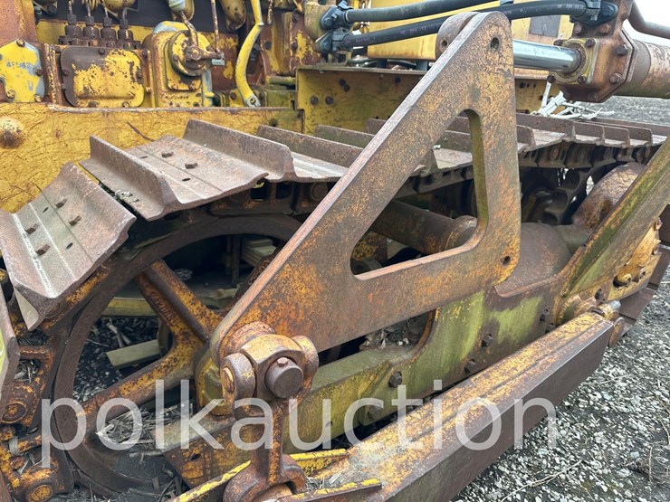 caterpillar-d4-image-5