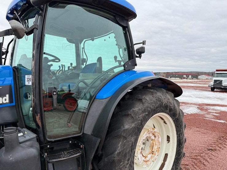 new-holland-ts115a-image-13