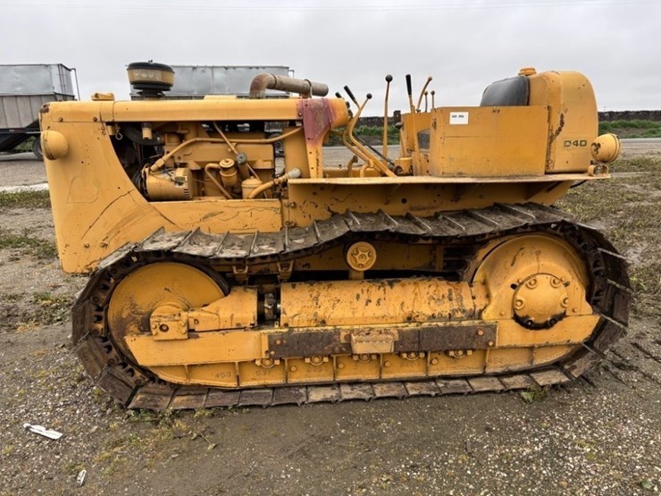1964-caterpillar-d4d-image-2