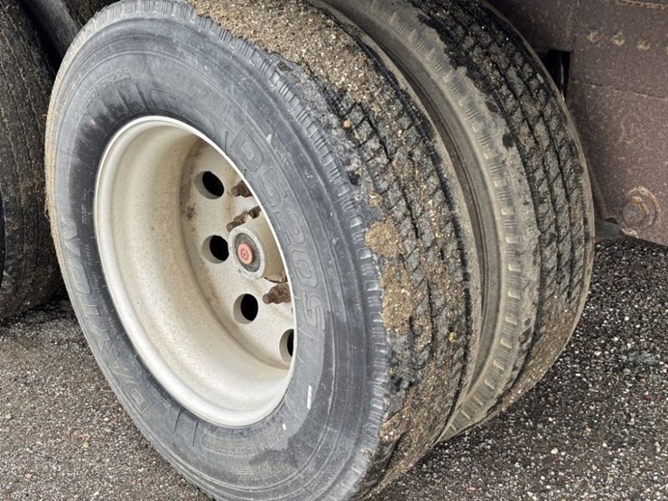 2005-timpte-super-hopper-image-15