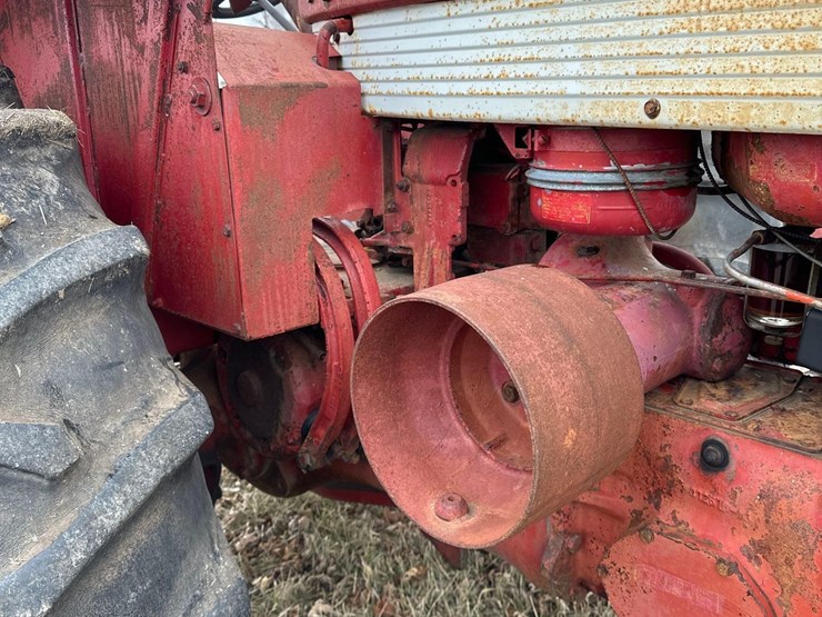 international-560-image-17