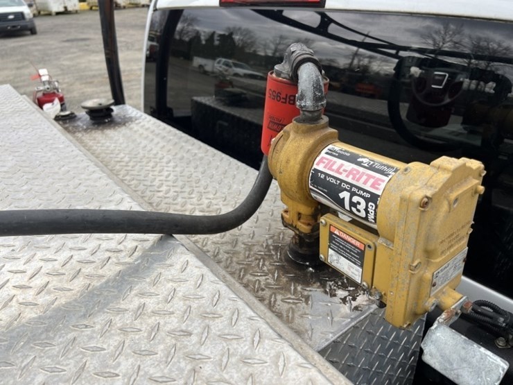 2018-gmc-sierra-2500-image-23