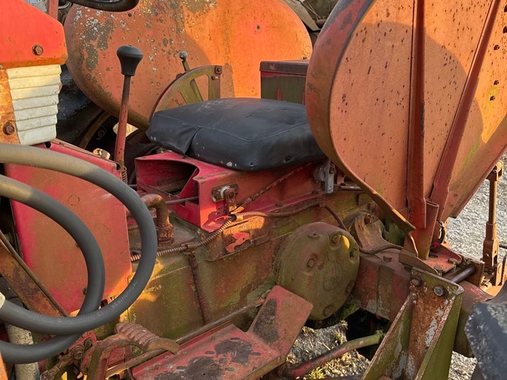 farmall-340-diesel-(sn#-7132)-(hess)-image-13