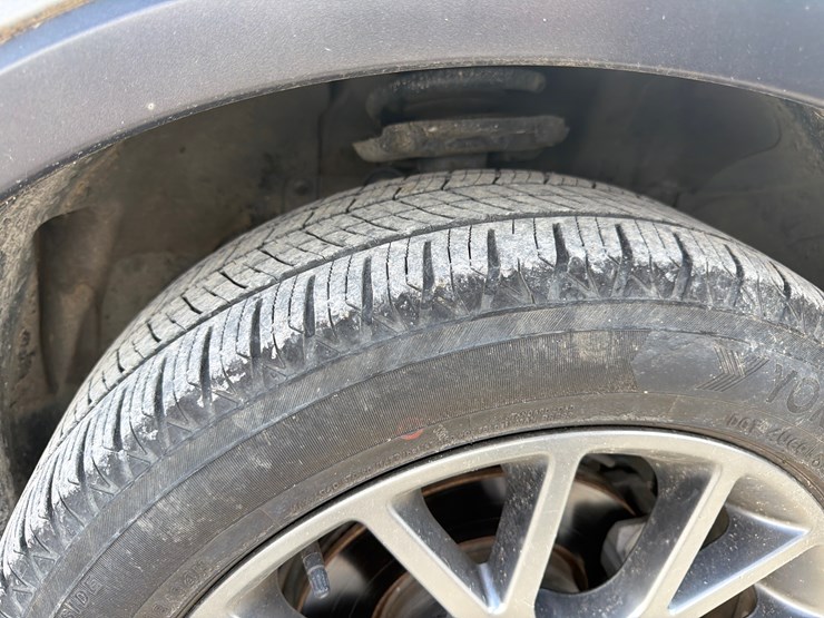 2019-buick-encore-image-11