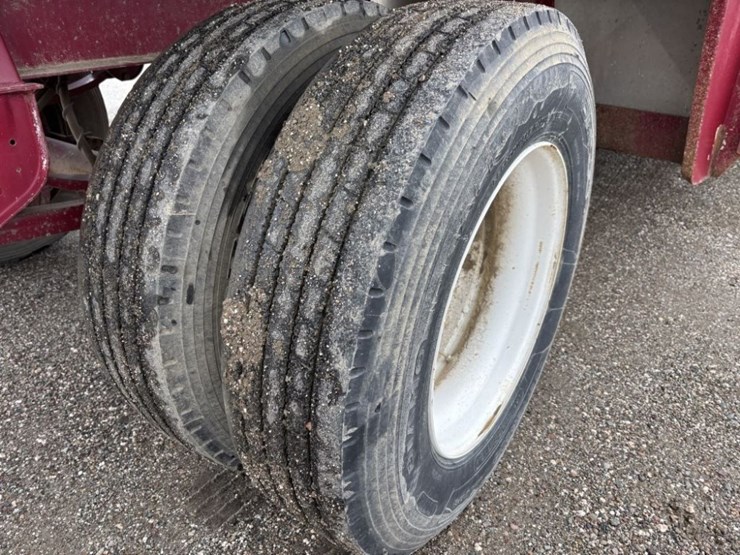 2016-dc-t/a-double-drop-pup-trailer-image-15