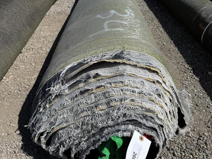 #260-•-34'-roll-of-turf---evergreen-image-1