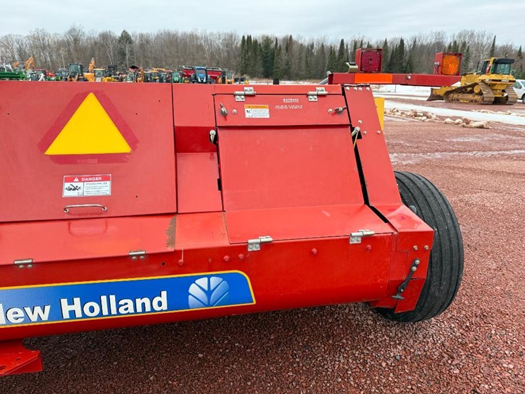 2009-new-holland-fp230-image-34