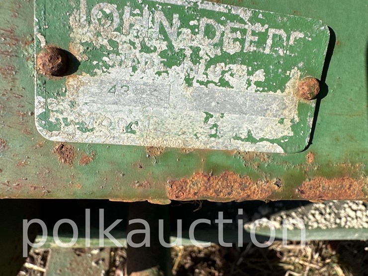 john-deere-43-image-10