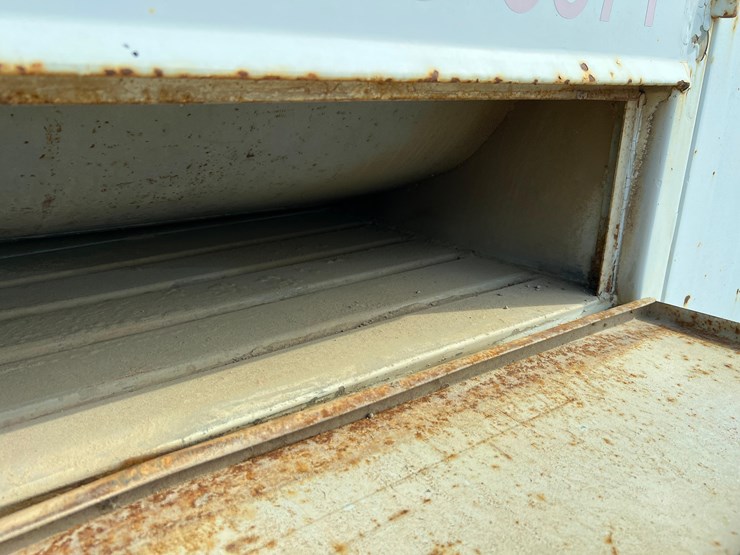 1999-mack-ch613-image-76