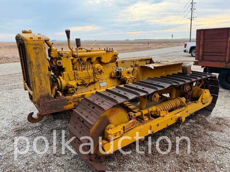 caterpillar-d6-image-1