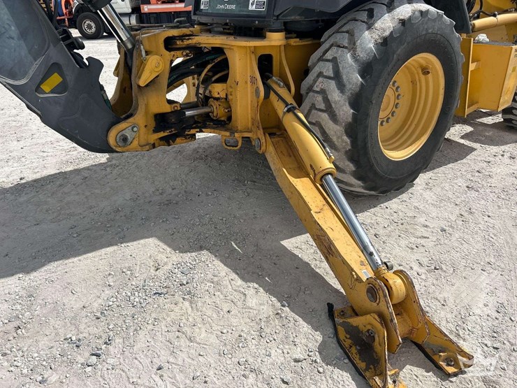 2015-deere-710k-image-20