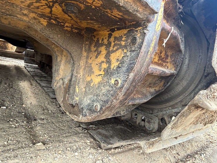 caterpillar-d4g-lgp-image-36