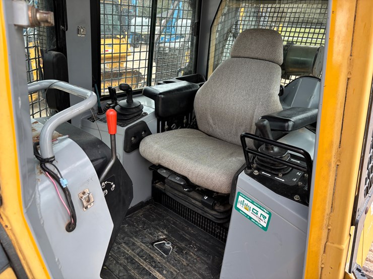 deere-650h-lgp-image-20