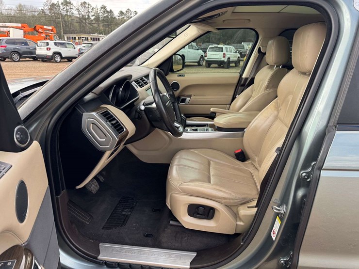 2016-land-rover-range-rover-image-10