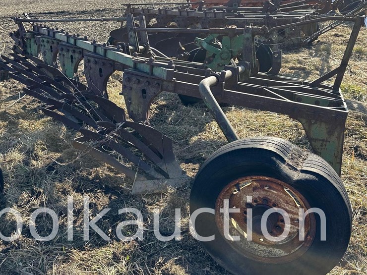 john-deere-5-image-1