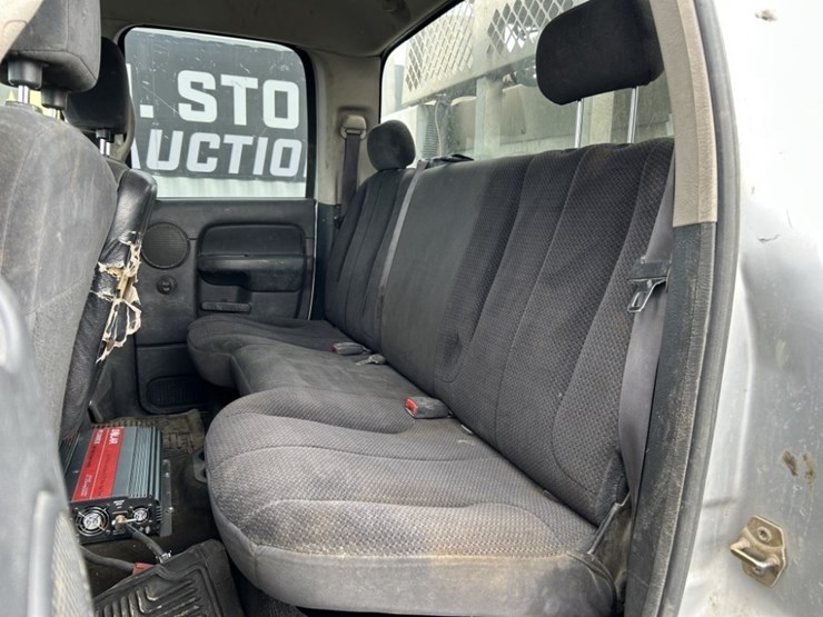 2005-dodge-ram-2500-image-22