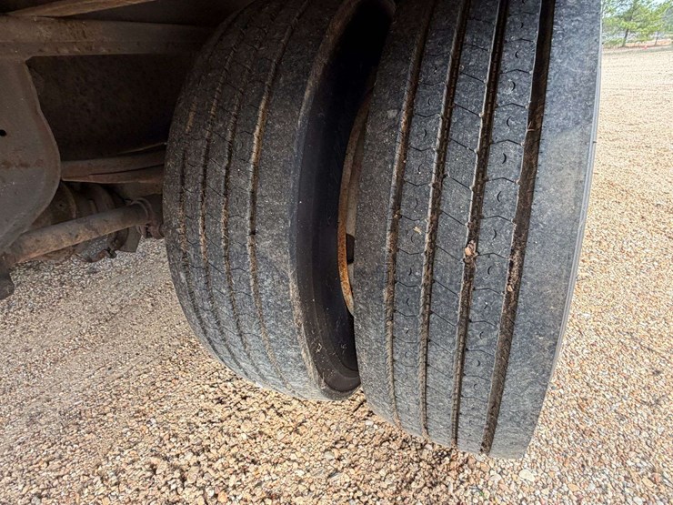 2004-great-dane-53-image-11