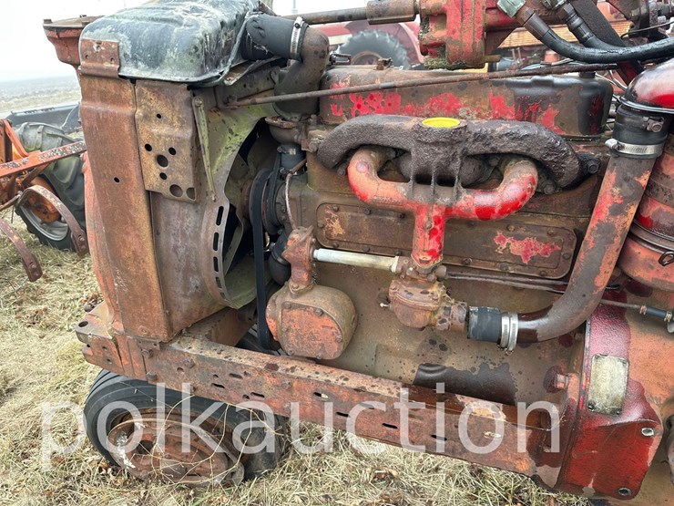 case-ih-400-image-4