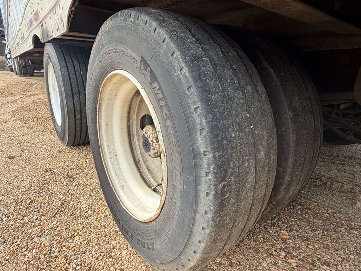 2004-great-dane-53-image-13