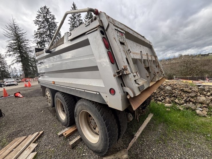 kenworth-t880-image-3