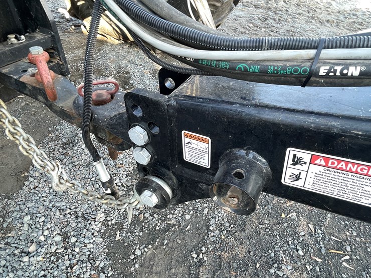 #106-•-fast-9613ft-pull-behind-sprayer-(one-owner)-image-12