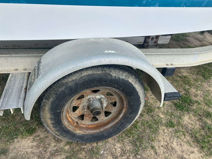 2001-sea-pro-sv1700cc-boat-image-29