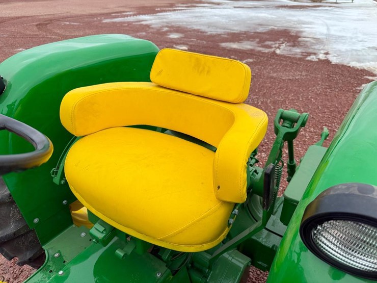 john-deere-2010-image-32