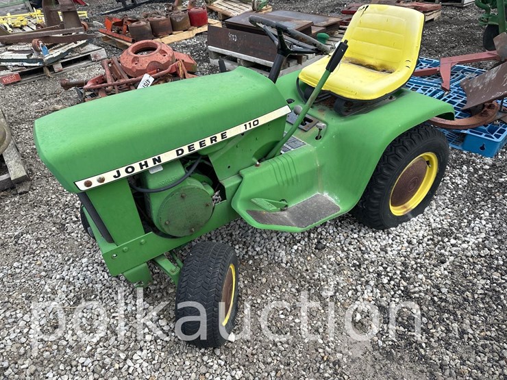 john-deere-110-image-2