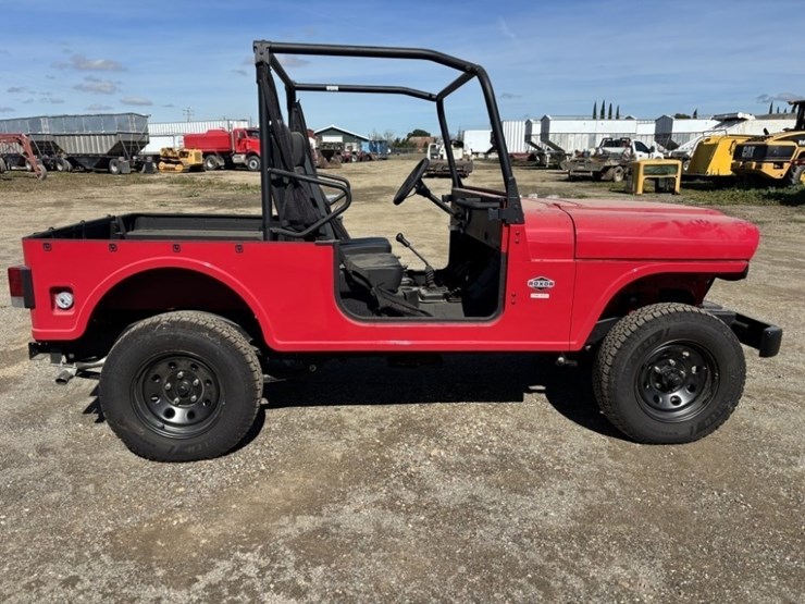 2022-mahindra-roxor-4x4-utility-cart-image-6