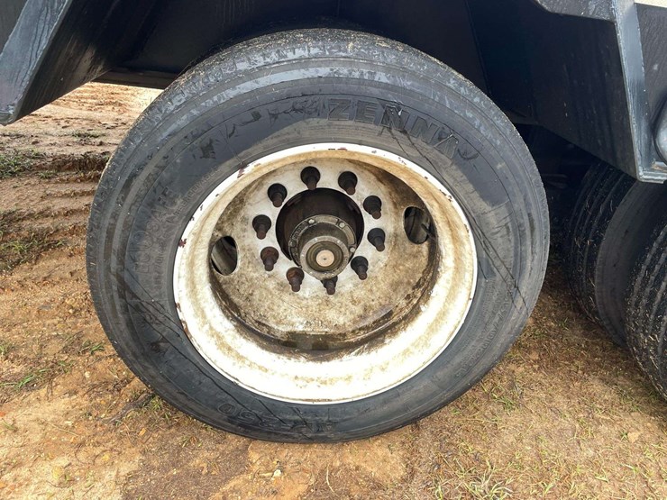 2009-viking-lowboy-image-22