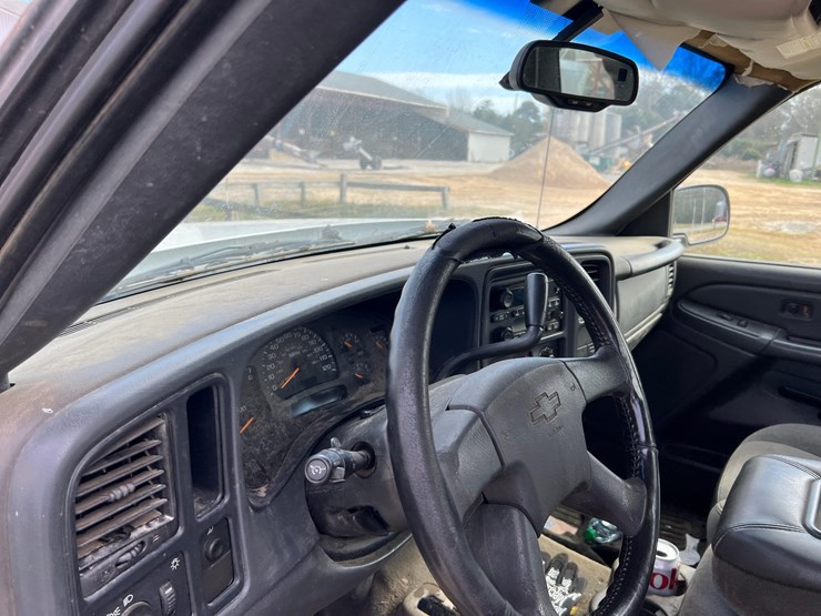 chevrolet-2500hd-image-34