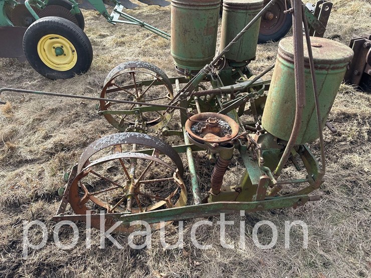 john-deere-2-image-2