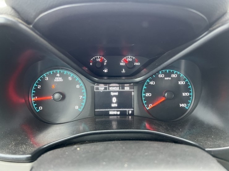 2016-chevrolet-colorado-image-32