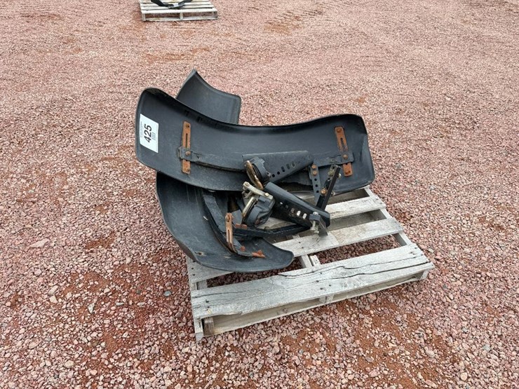 #425-•-lot-425-image-2