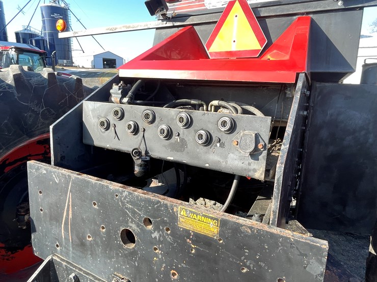 1984-case-ih-4994-image-38