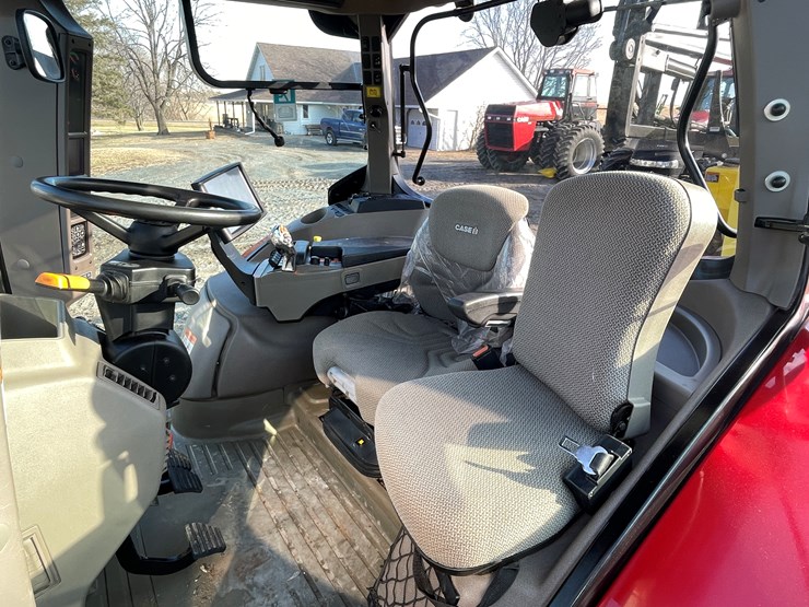 #101-•-case-ih-185-puma-tractor-(2nd-owner)-image-55