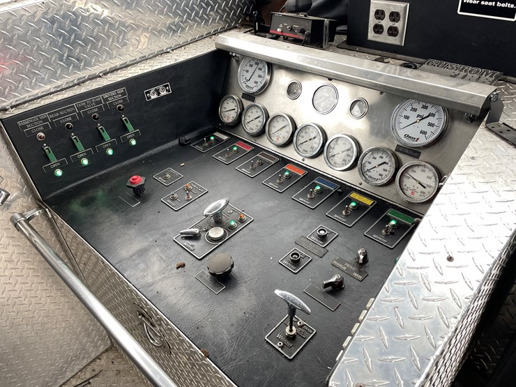 1991-peterbilt-377-image-34