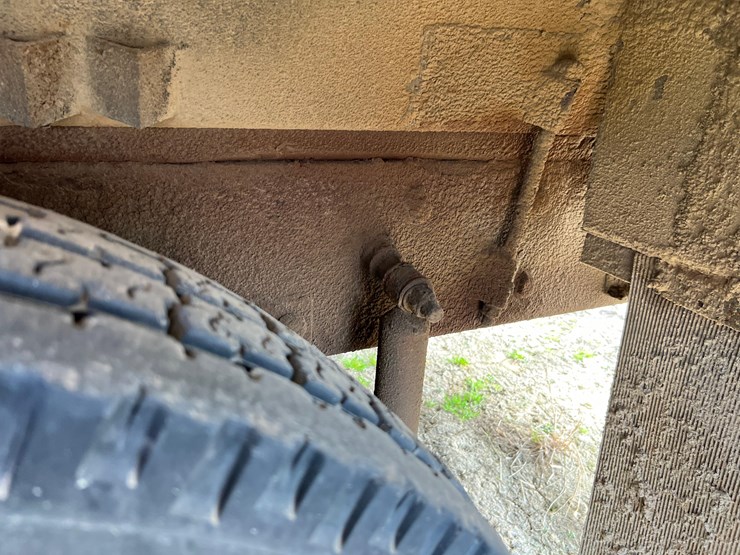 1999-mack-ch613-image-82