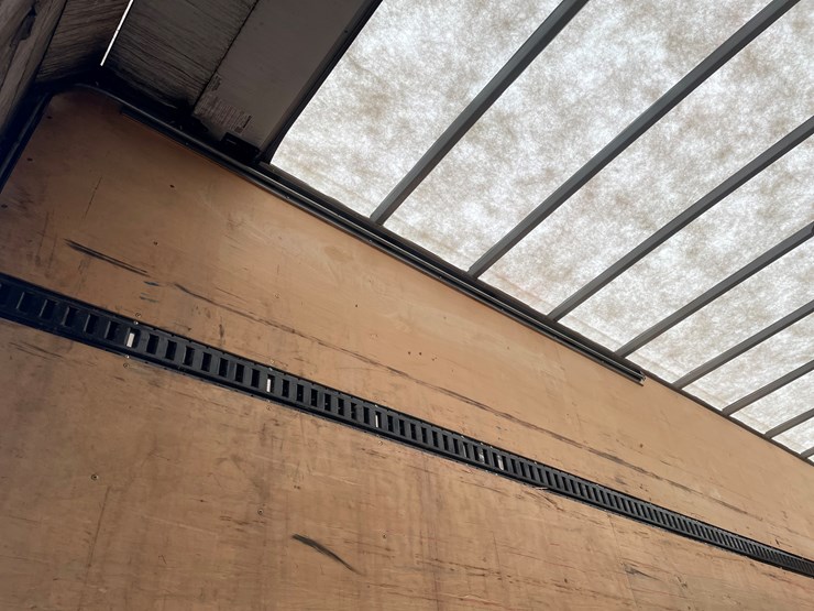 2022-kenworth-t370-image-49